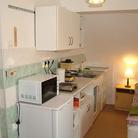 Rum i privatbostad Gereben Velem